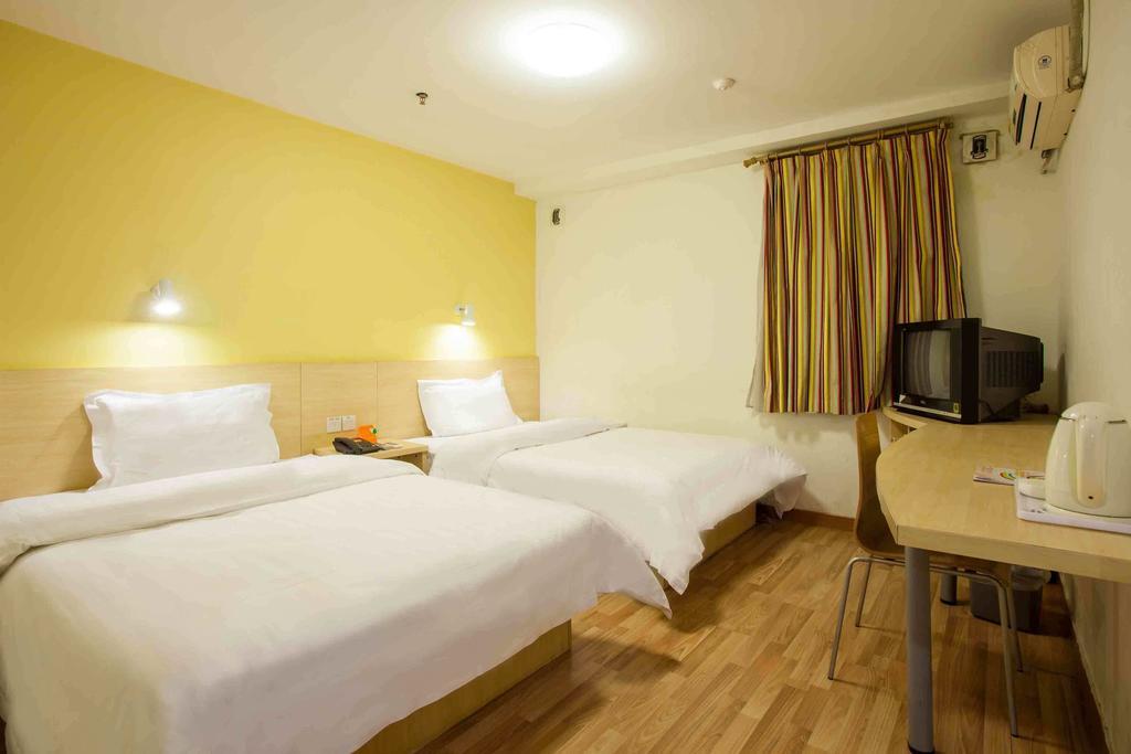 7Days Inn Guangzhou Tianhe Tangxia Junjing Huayuan 객실 사진